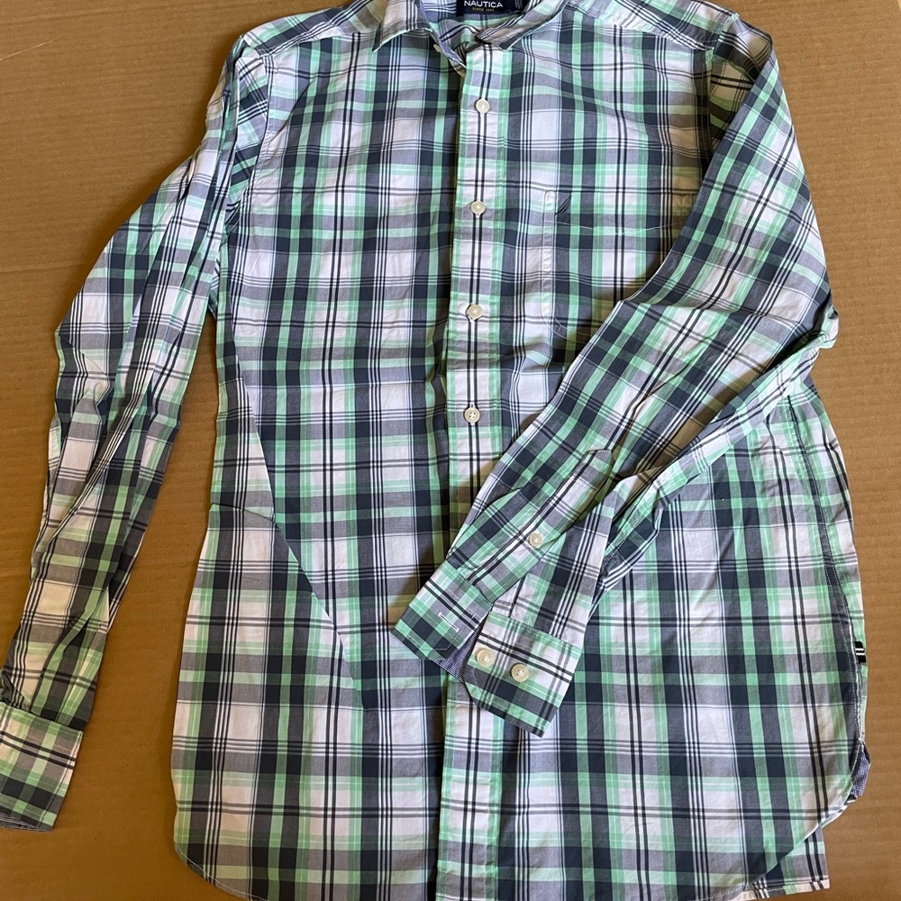 Nautica Men's Blue and Green Plaid Button Down Shirt